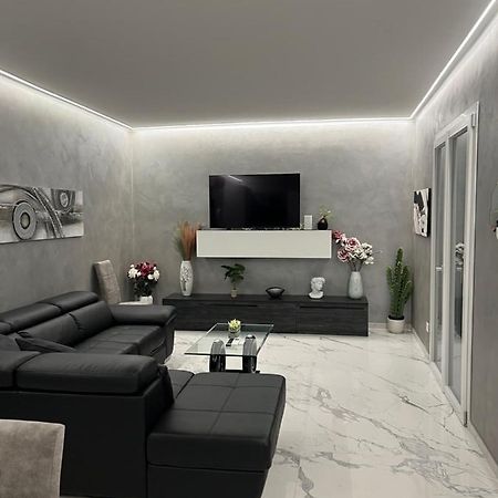 Ferienwohnung Corso Montecarlo Ventimiglia Exterior foto